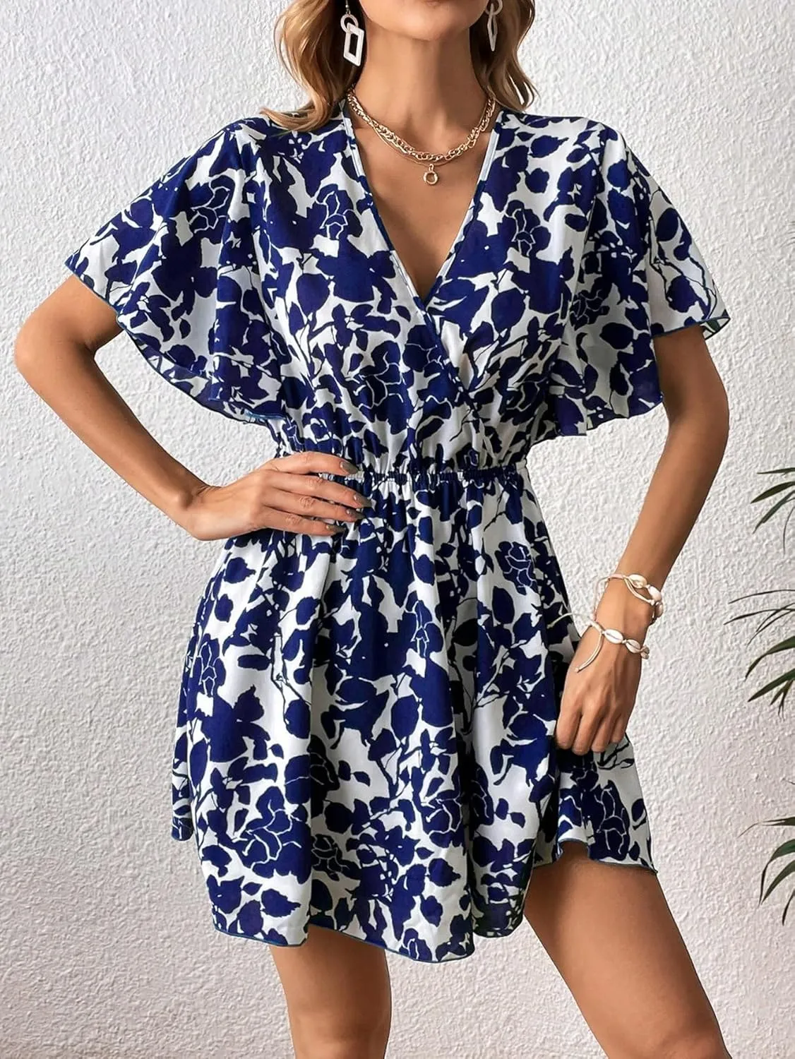 Floerns Women's Allover Floral Print Flounce Short Sleeve V Neck A Line Short Dress