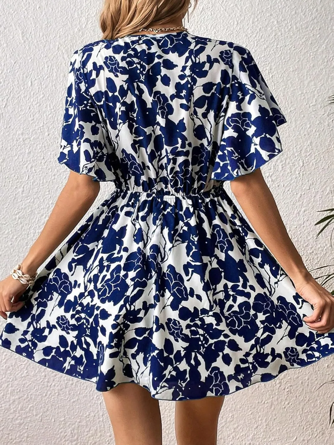 Floerns Women's Allover Floral Print Flounce Short Sleeve V Neck A Line Short Dress