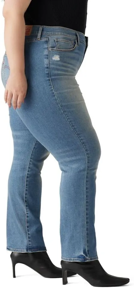Levi's Women's Classic Straight Jeans (Plus Size)