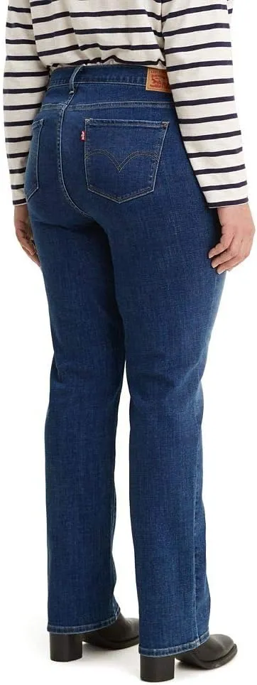 Levi's Women's Classic Straight Jeans (Plus Size)
