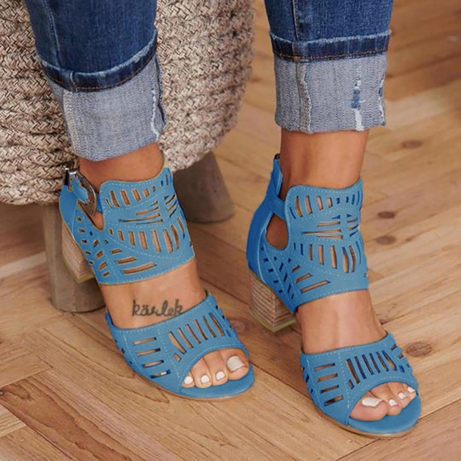 UOQAPRE Chunky Heeled Sandals for Womens Bohemian Cutout Open Toe Summer Block Womens Heeled Party Dress Sandals