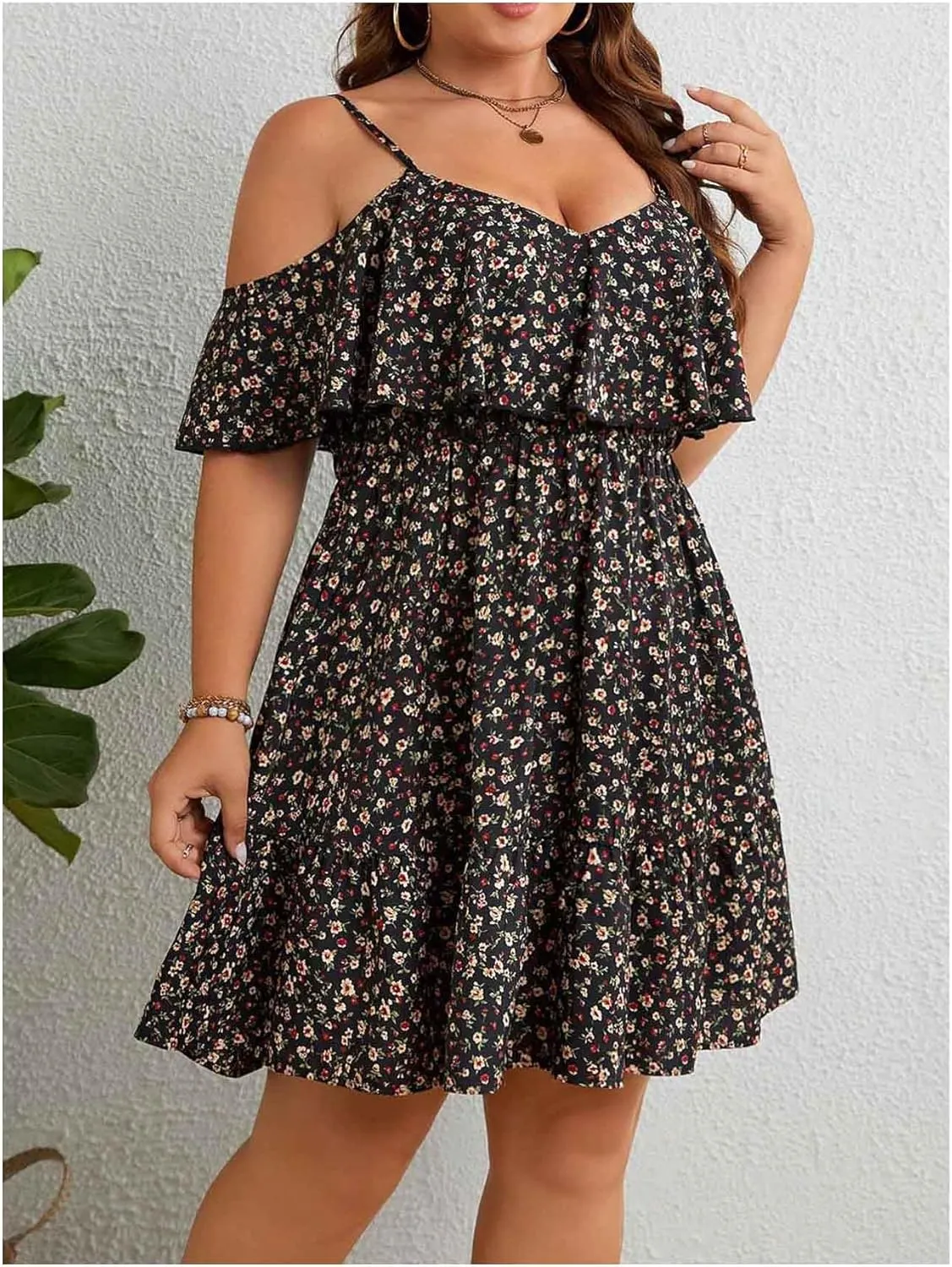 Verdusa Women's Plus Size Cold Shoulder Floral Boho Dresses Ruffle Layered Flowy Dress